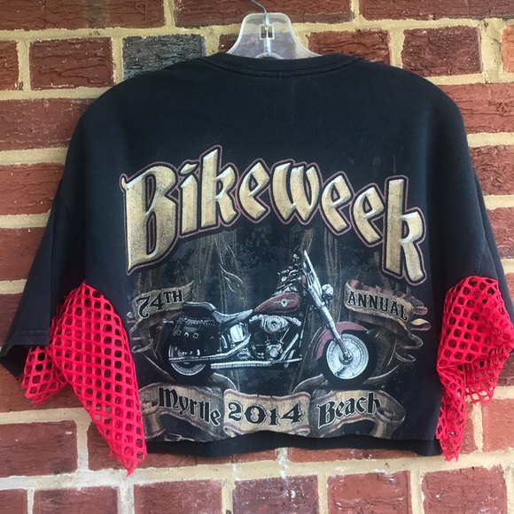 First of a Kind Biker Cropped T-SHIRT - Picture 3 of 7
